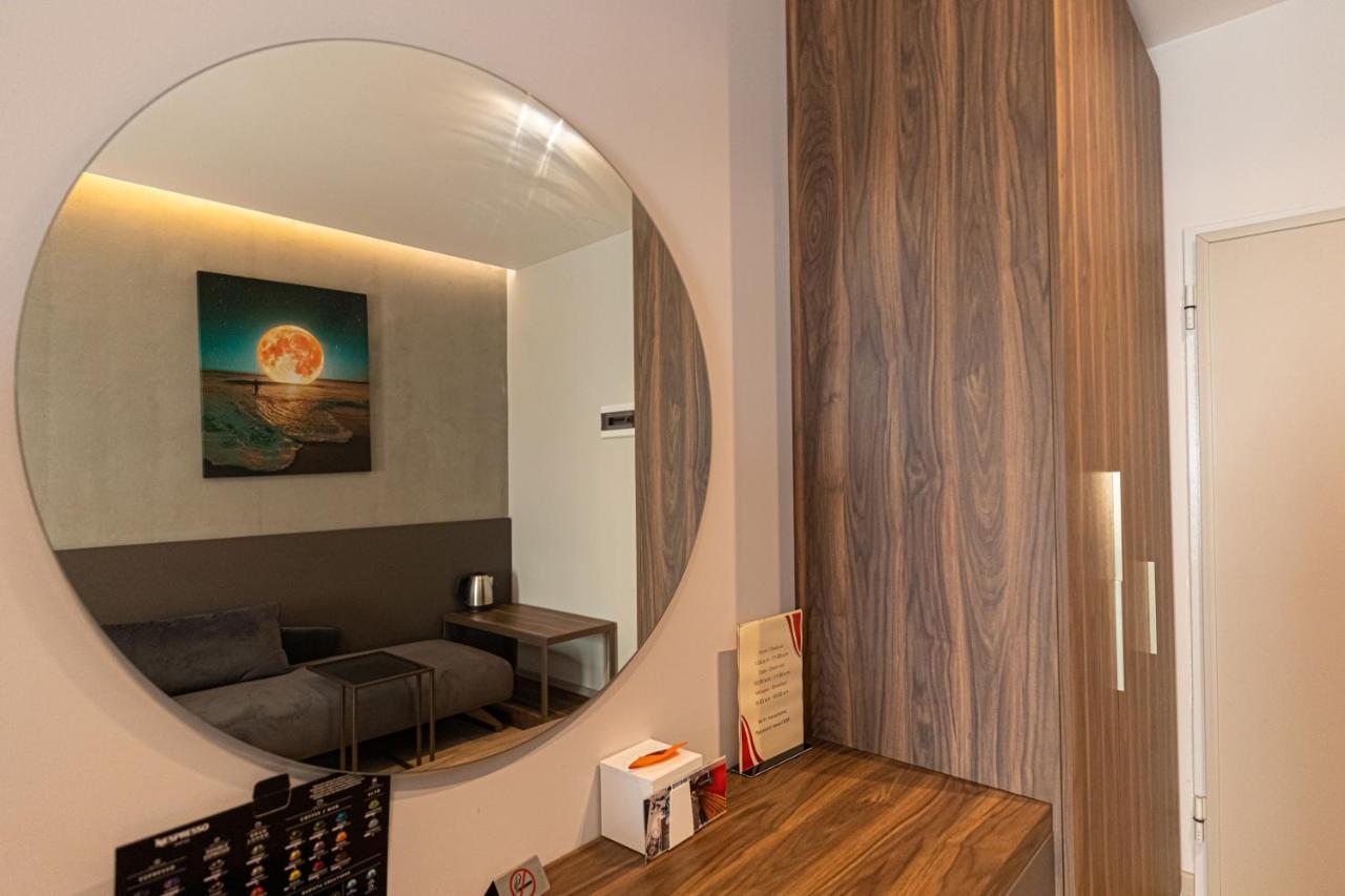 Novus Rooms Vlorë Eksteriør billede