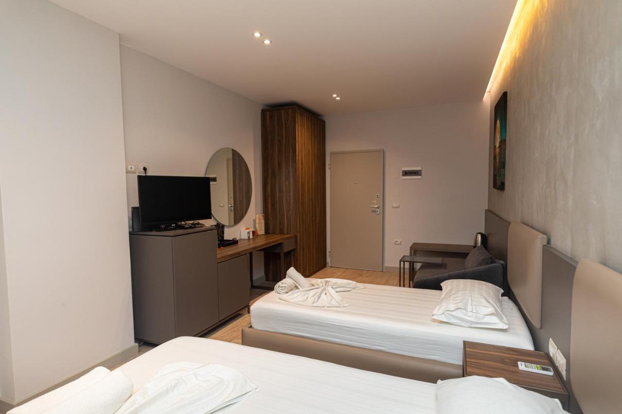 Novus Rooms Vlorë Eksteriør billede