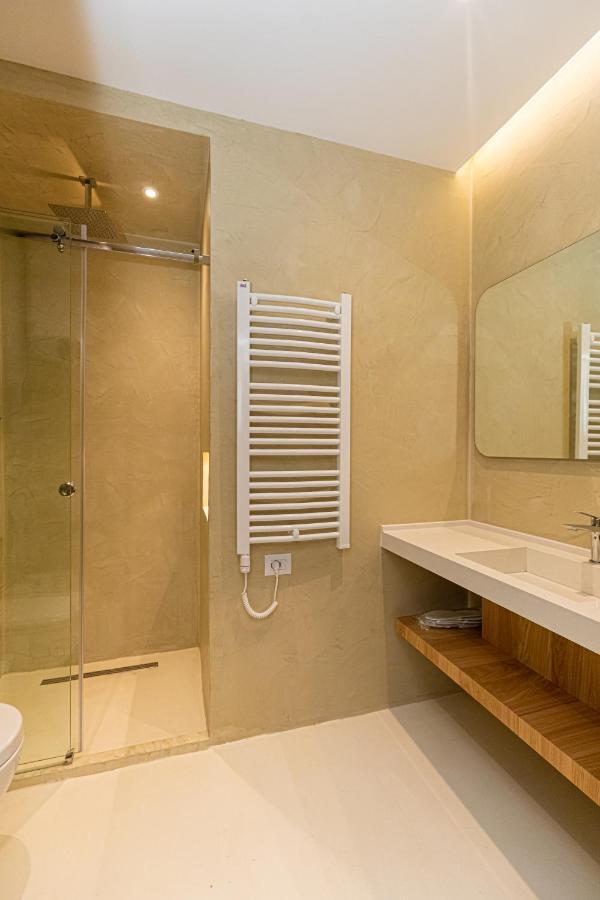 Novus Rooms Vlorë Eksteriør billede