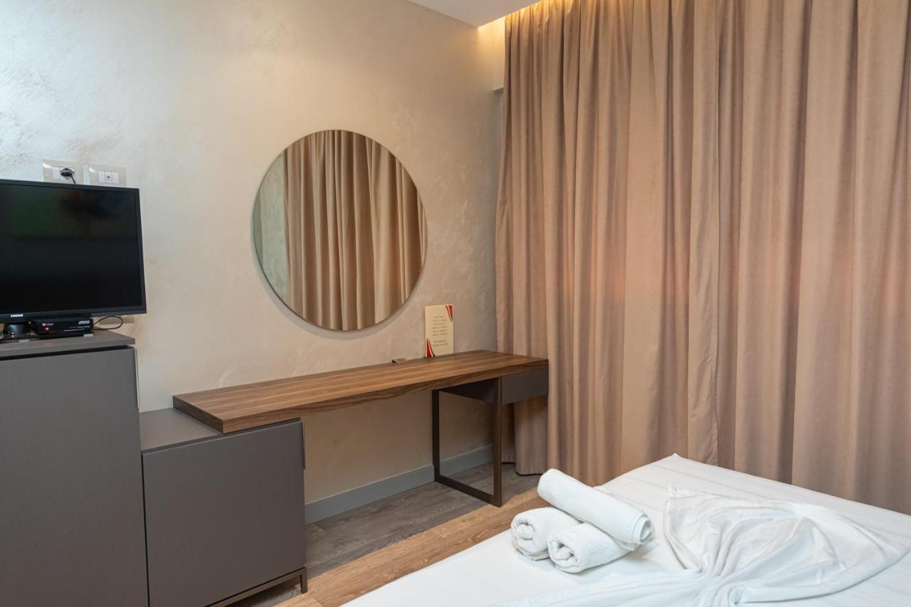 Novus Rooms Vlorë Eksteriør billede